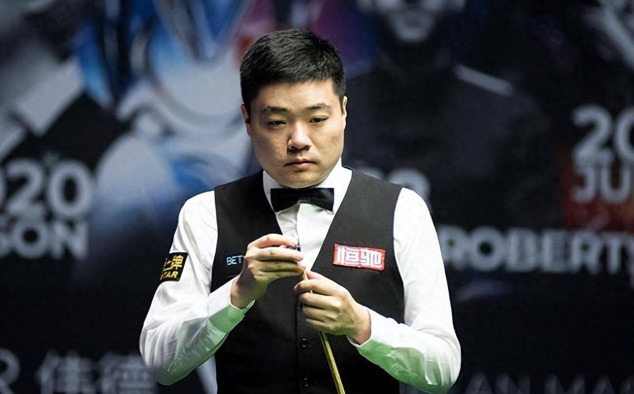 并在比赛中 并在比赛中