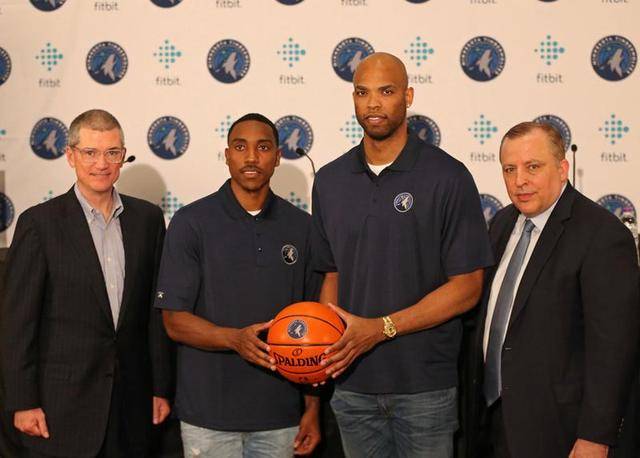 使得他在短 使得他在短