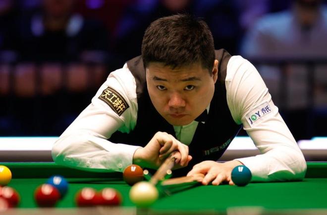 厄姆去看比 厄姆去看比