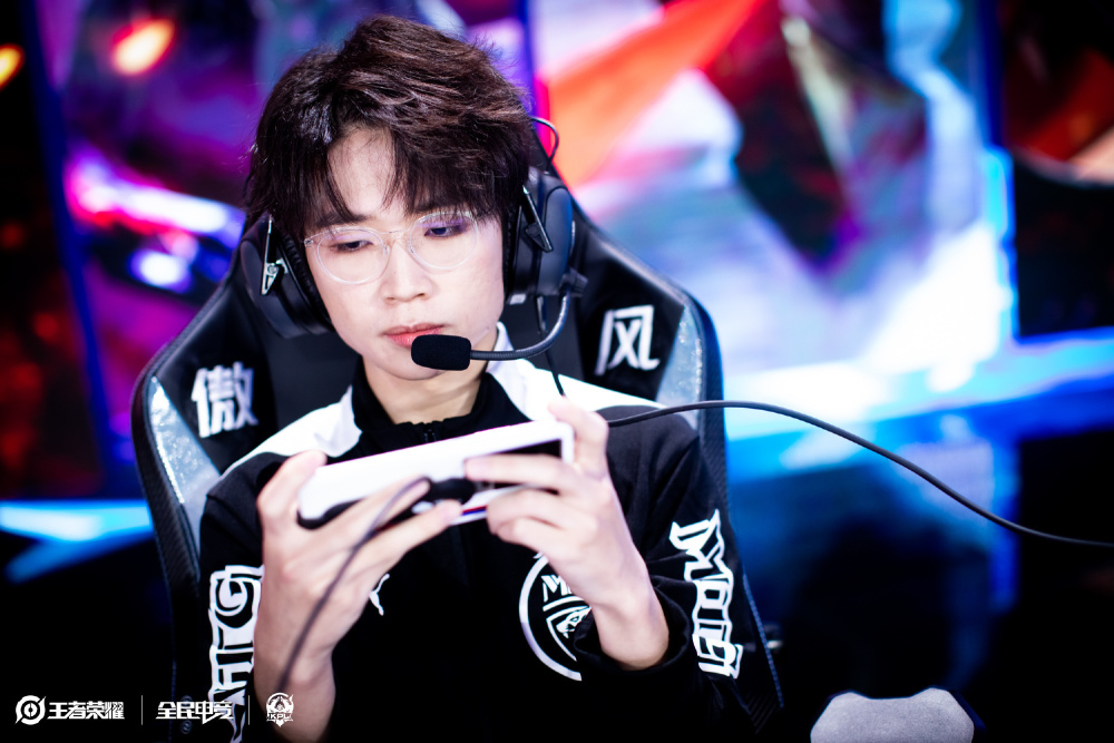 且浮动空间